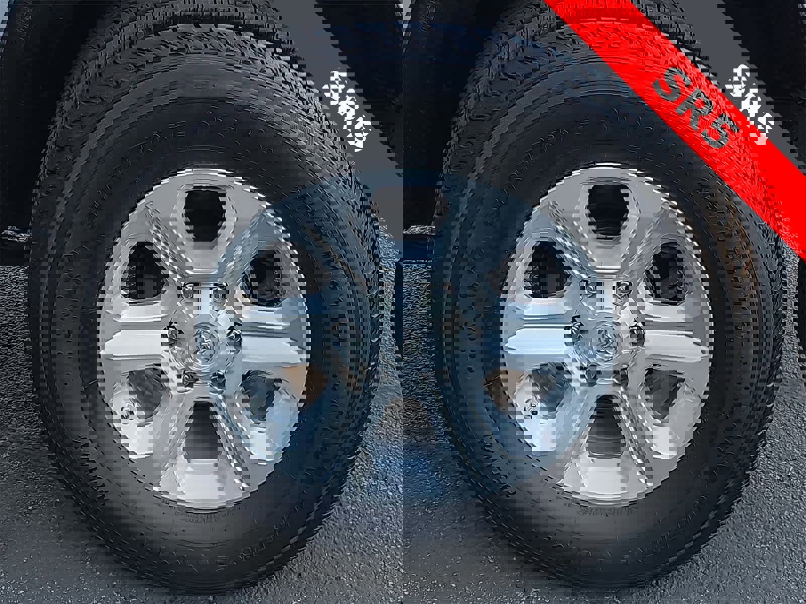 Used 2020 Toyota 4Runner SR5 image 12