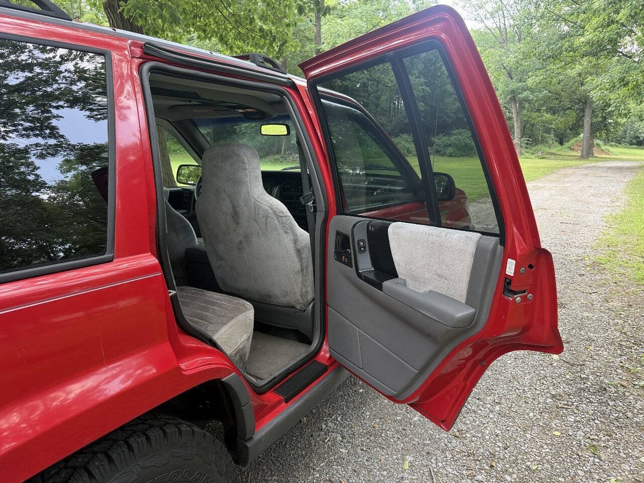 Used 1995 Jeep Grand Cherokee Laredo AWD/4WD image 33