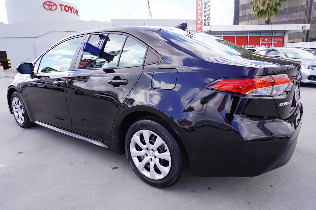 Certified 2024 Toyota Corolla LE image 5