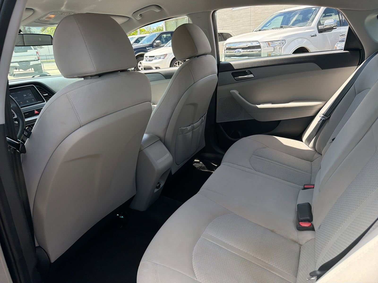 Used 2018 Hyundai Sonata SE FWD image 18