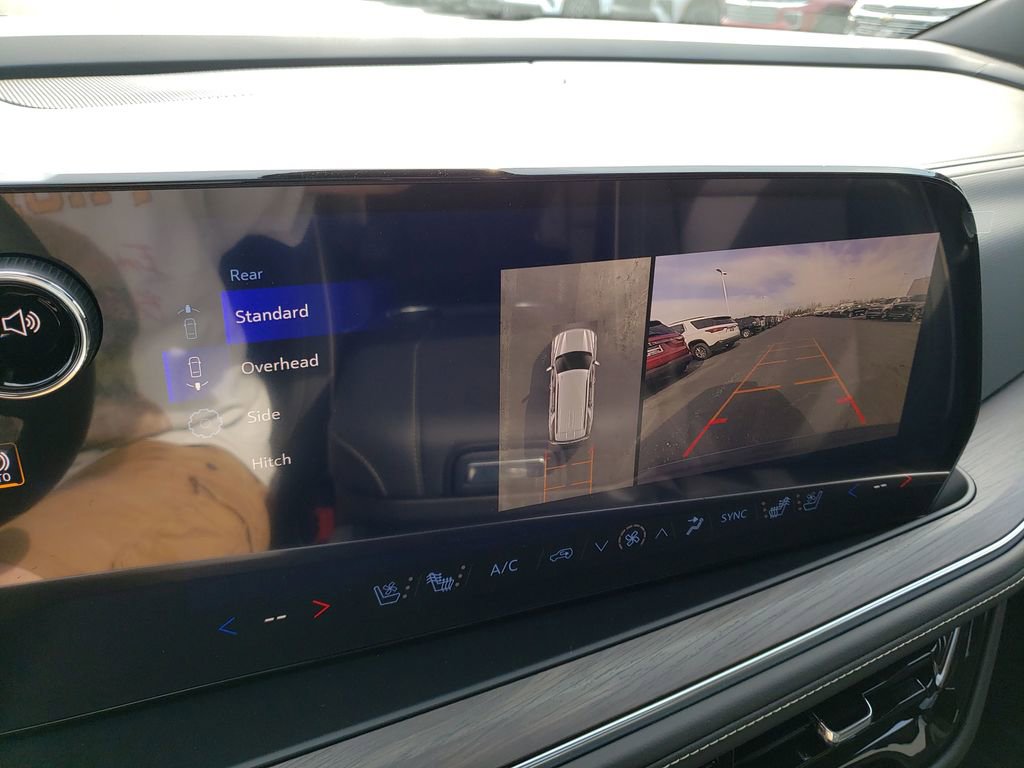 New 2026 Chevrolet Tahoe Premier w/ Sun And Tow Package AWD/4WD image 25