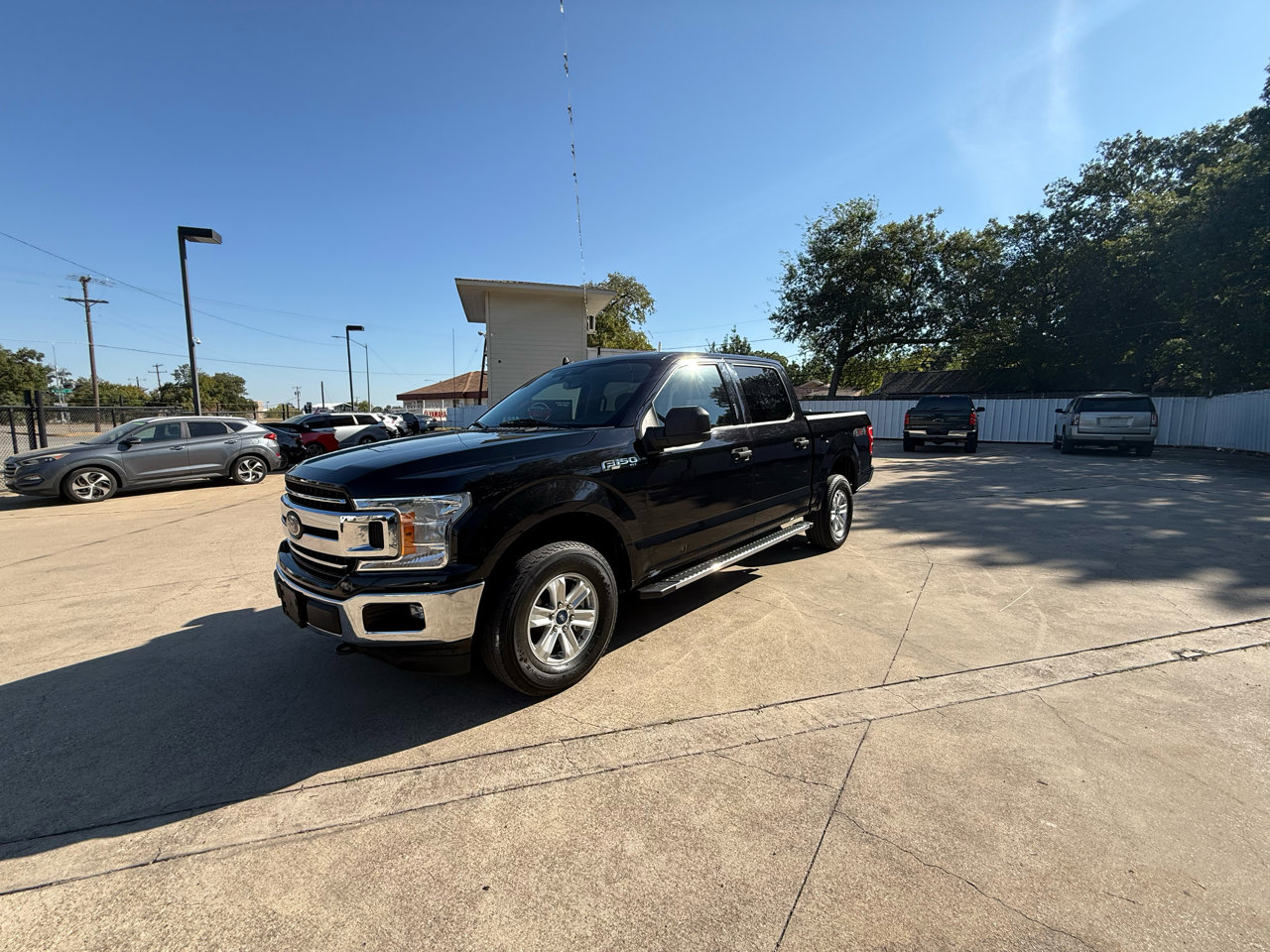 Used 2020 Ford F150 XLT w/ Equipment Group 301A Mid image 1