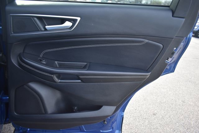 Used 2022 Ford Edge Titanium w/ Equipment Group 301A AWD/4WD image 48