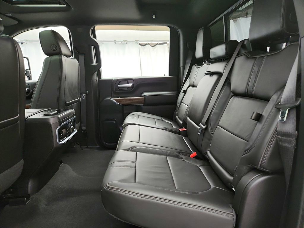 Used 2020 Chevrolet Silverado 2500 High Country w/ LPO, Dark Essentials Package AWD/4WD image 28