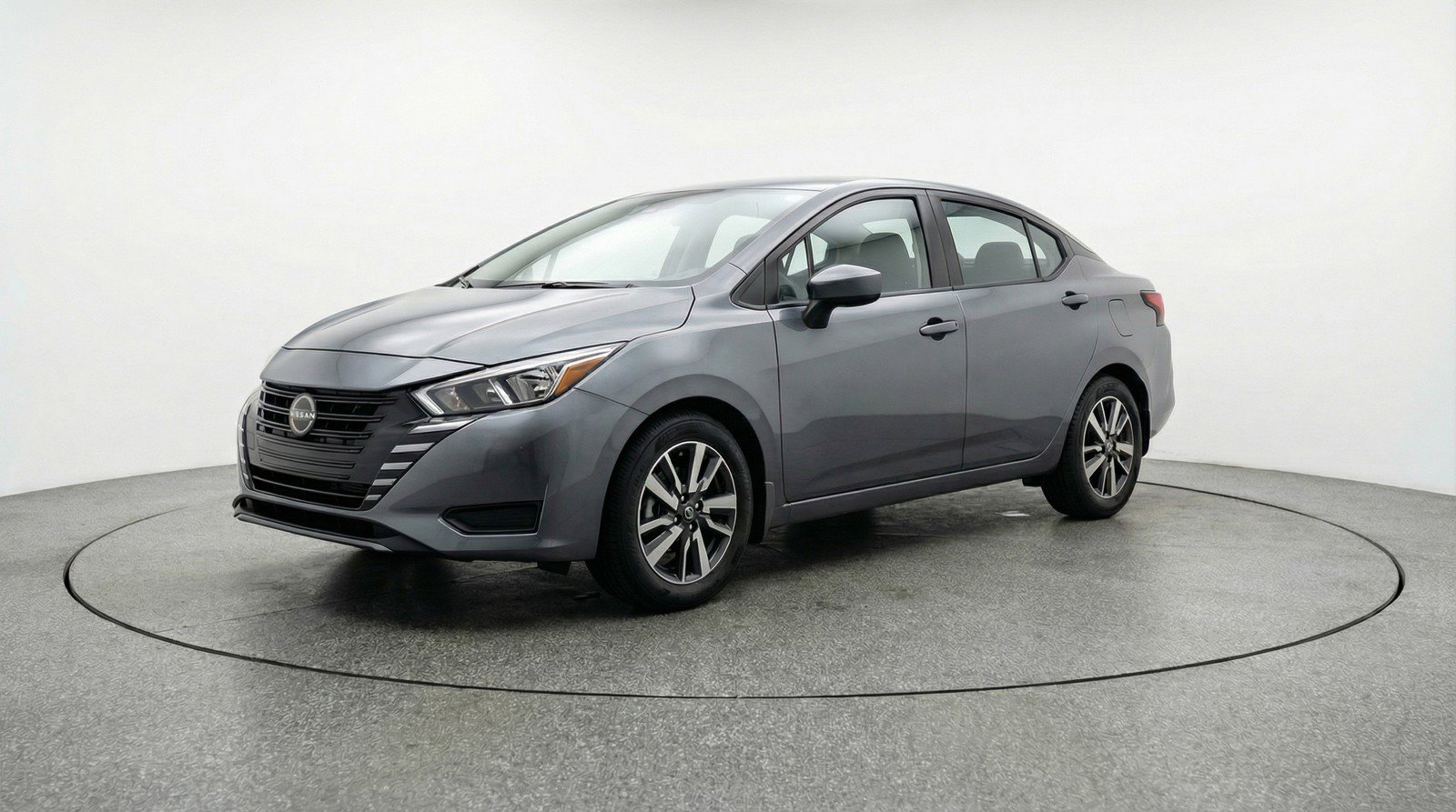 Used 2025 Nissan Versa SV FWD image 3