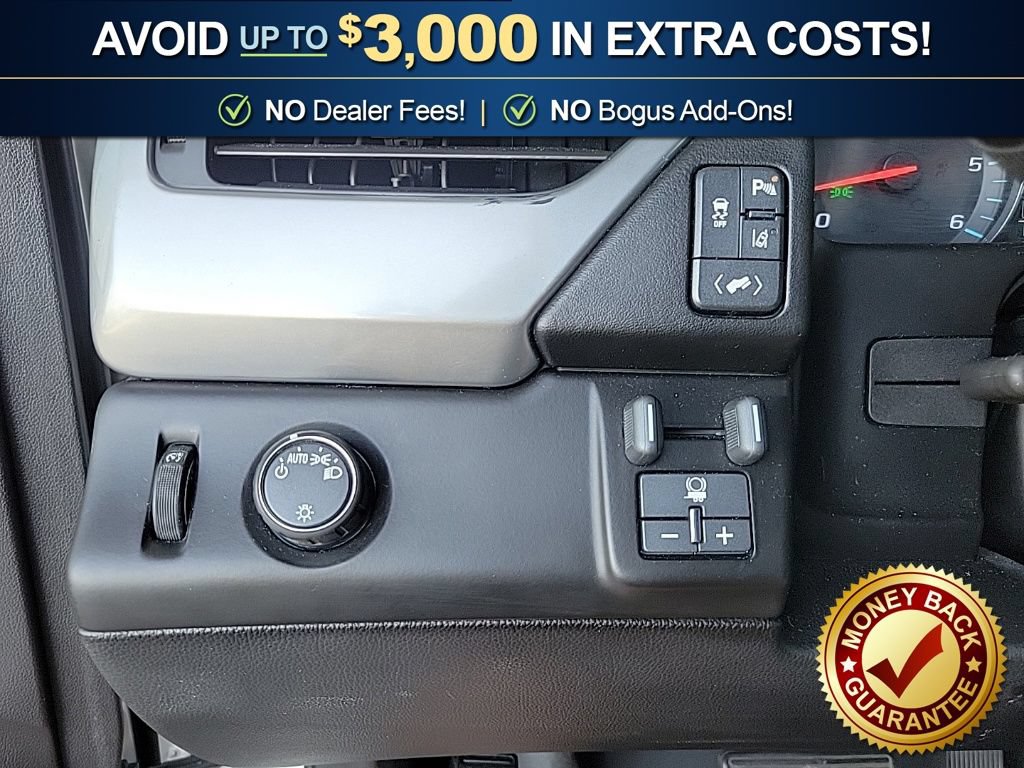 Used 2015 Chevrolet Tahoe LT RWD image 23