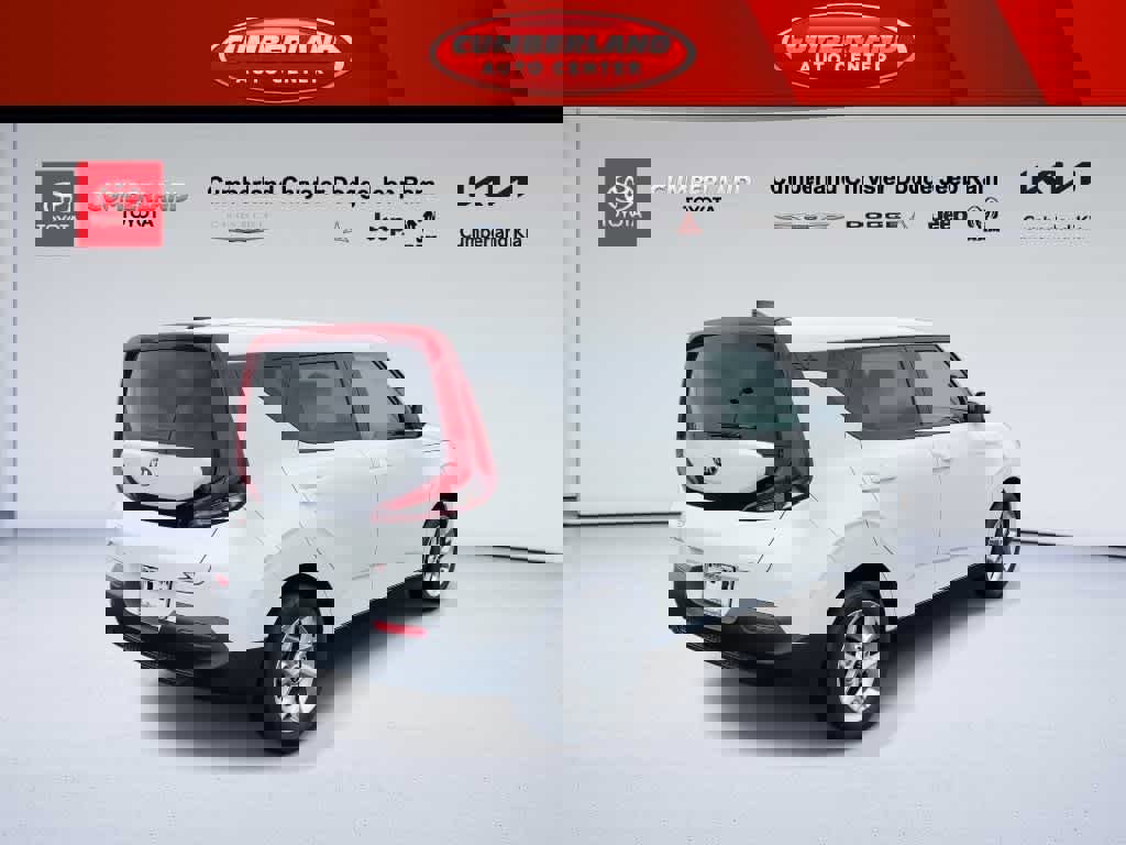 Used 2021 Kia Soul S image 8