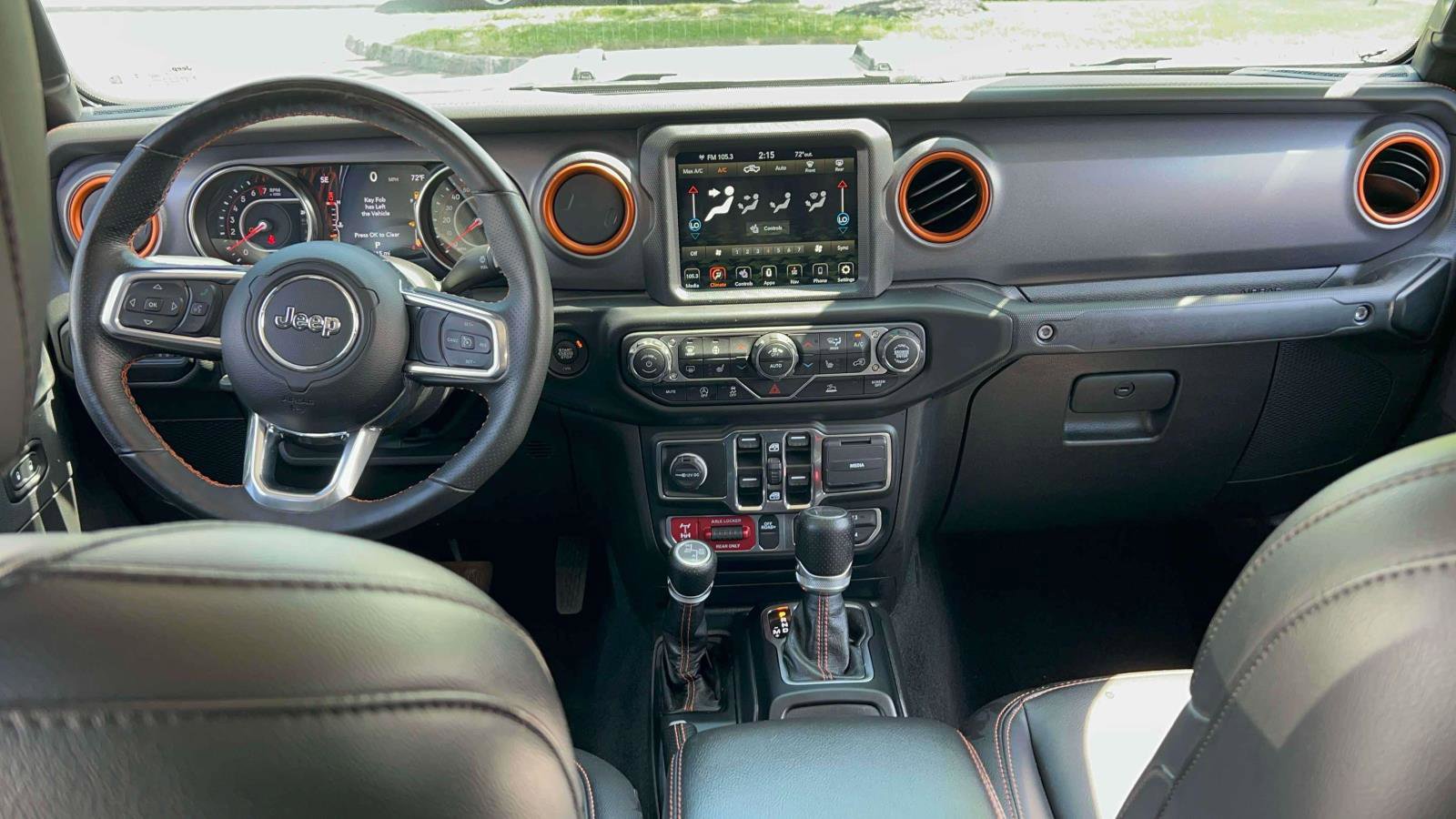 Used 2022 Jeep Gladiator Mojave w/ LED Lighting Group AWD/4WD image 27