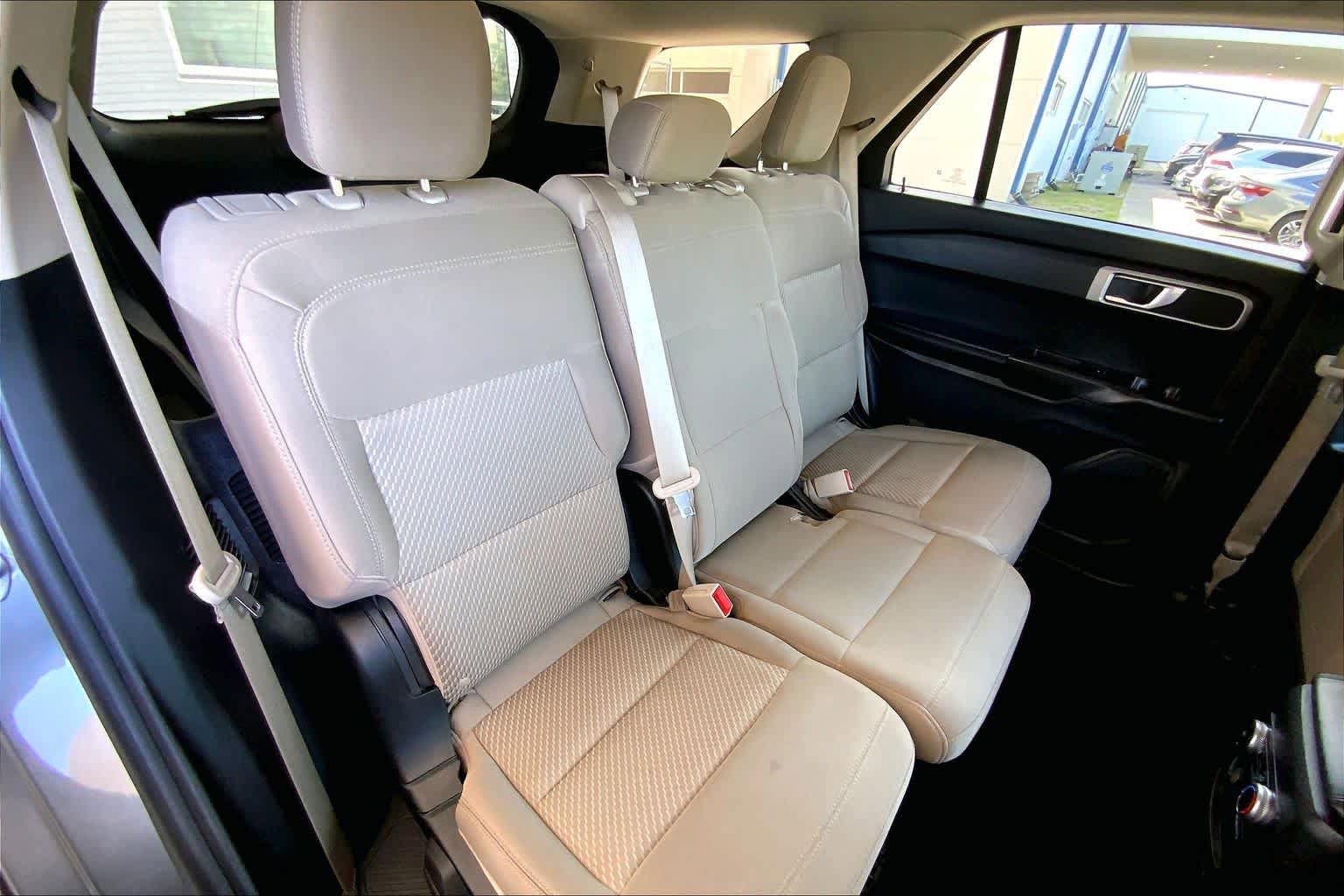 Used 2023 Ford Explorer 4WD image 20