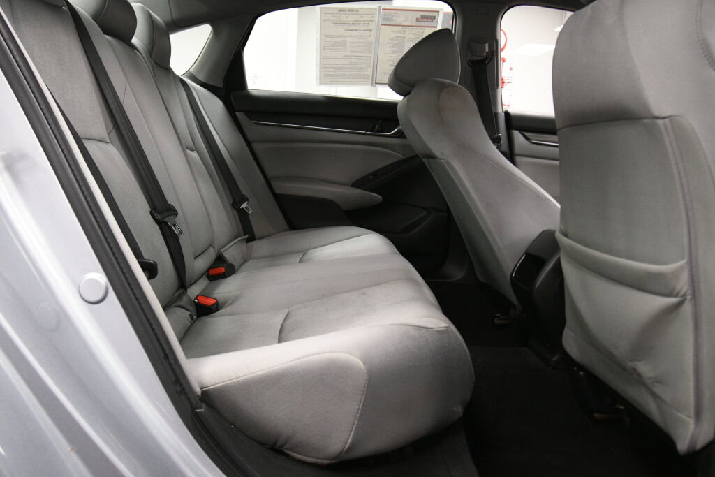 Used 2019 Honda Accord LX image 23