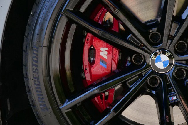 Used 2024 BMW M240i Coupe w/ Premium Package image 9