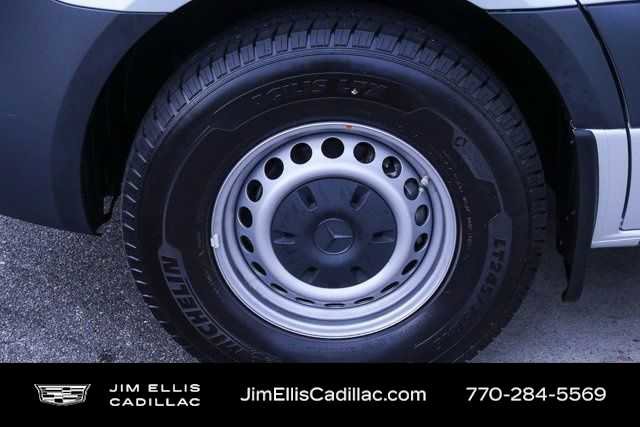 Used 2024 Mercedes-Benz Sprinter 2500 image 25