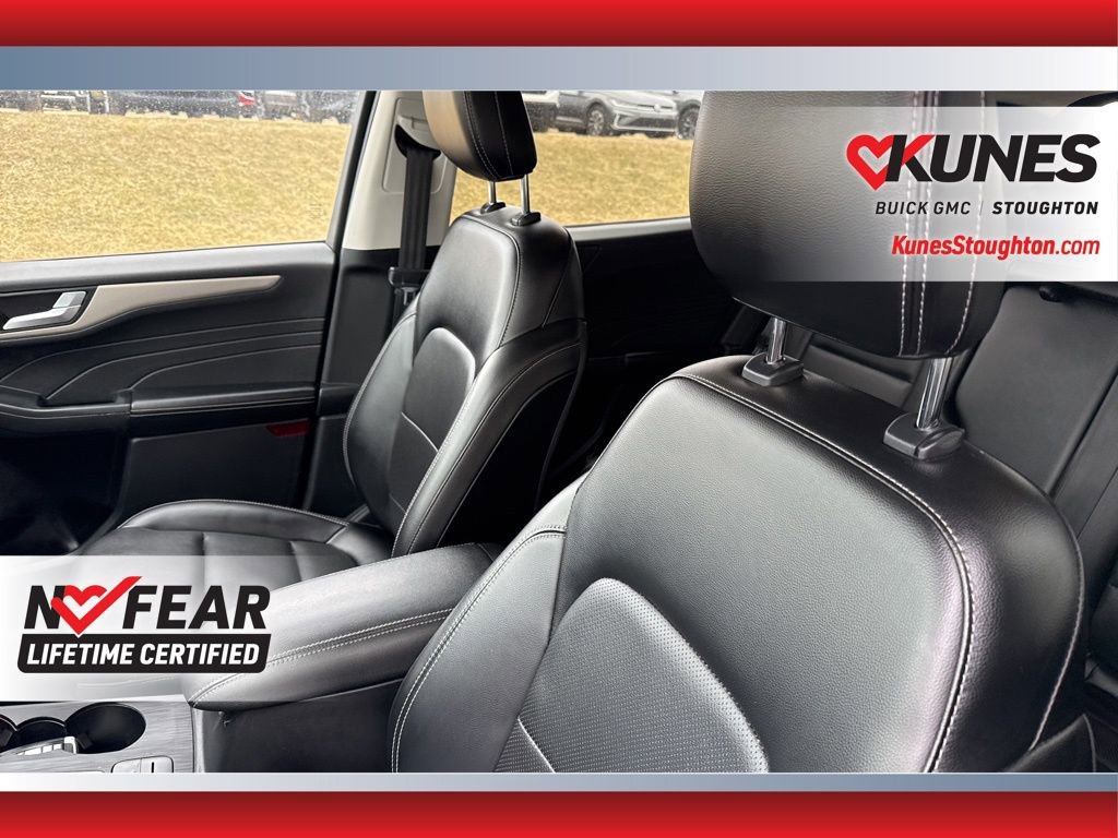 Used 2022 Ford Escape SEL image 25