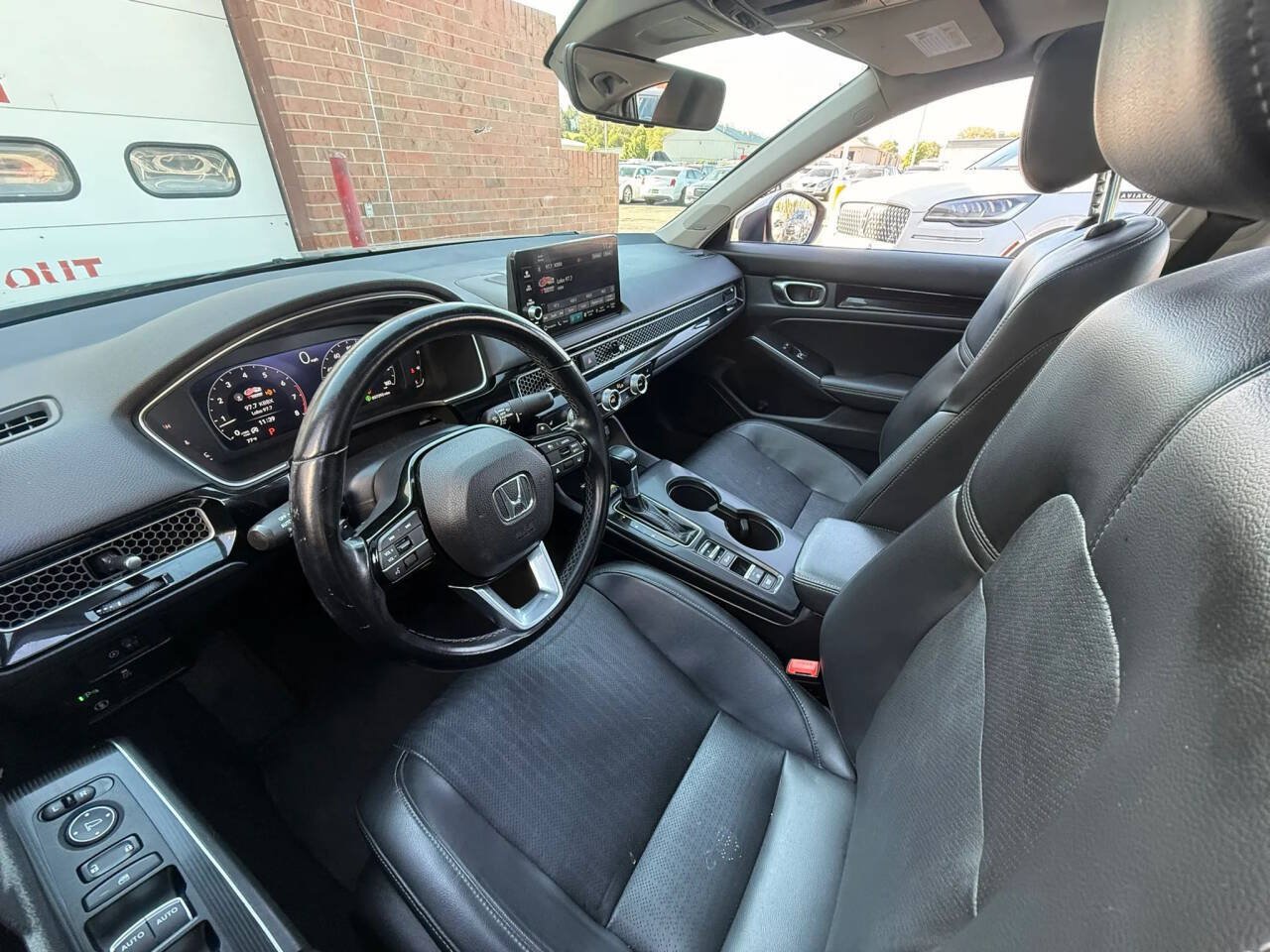 Used 2022 Honda Civic Touring image 23