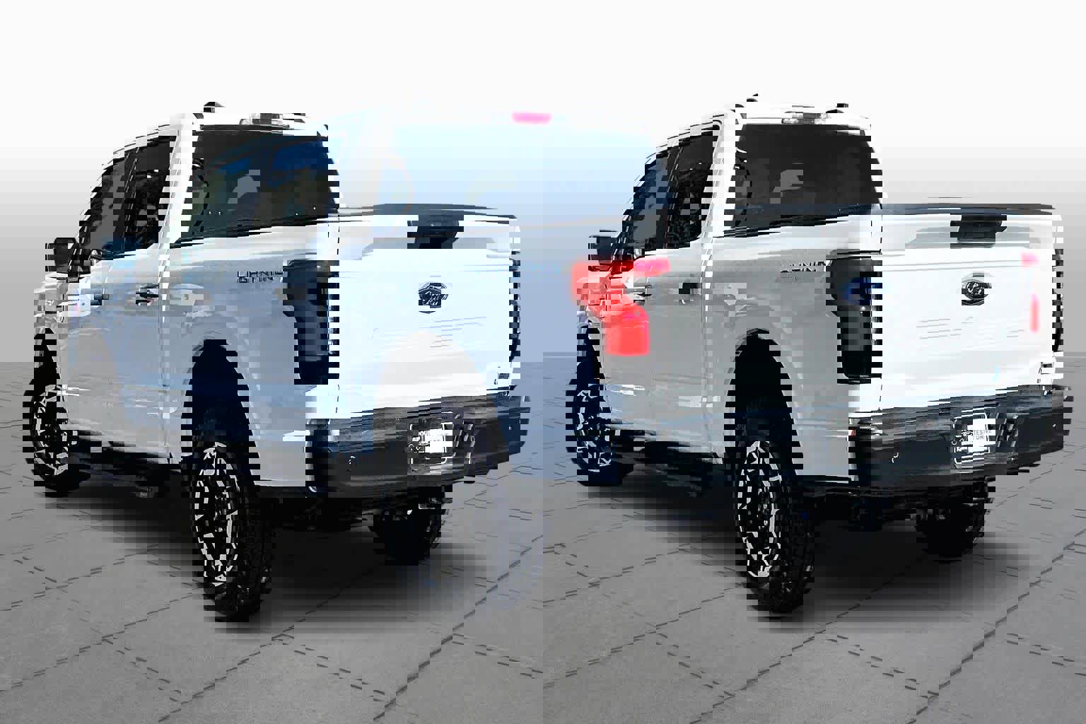 Certified 2022 Ford F150 Lightning Pro image 11