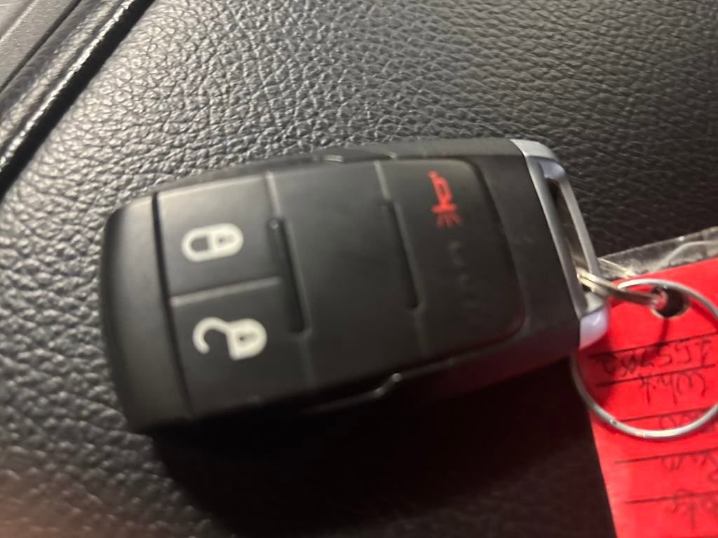 Used 2024 RAM 3500 Big Horn image 41