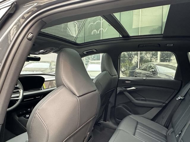New 2027 Audi Q6 e-tron Premium Plus AWD/4WD image 7