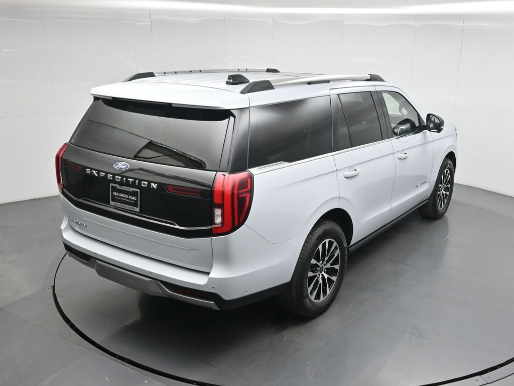 Certified 2025 Ford Expedition Platinum AWD/4WD image 38