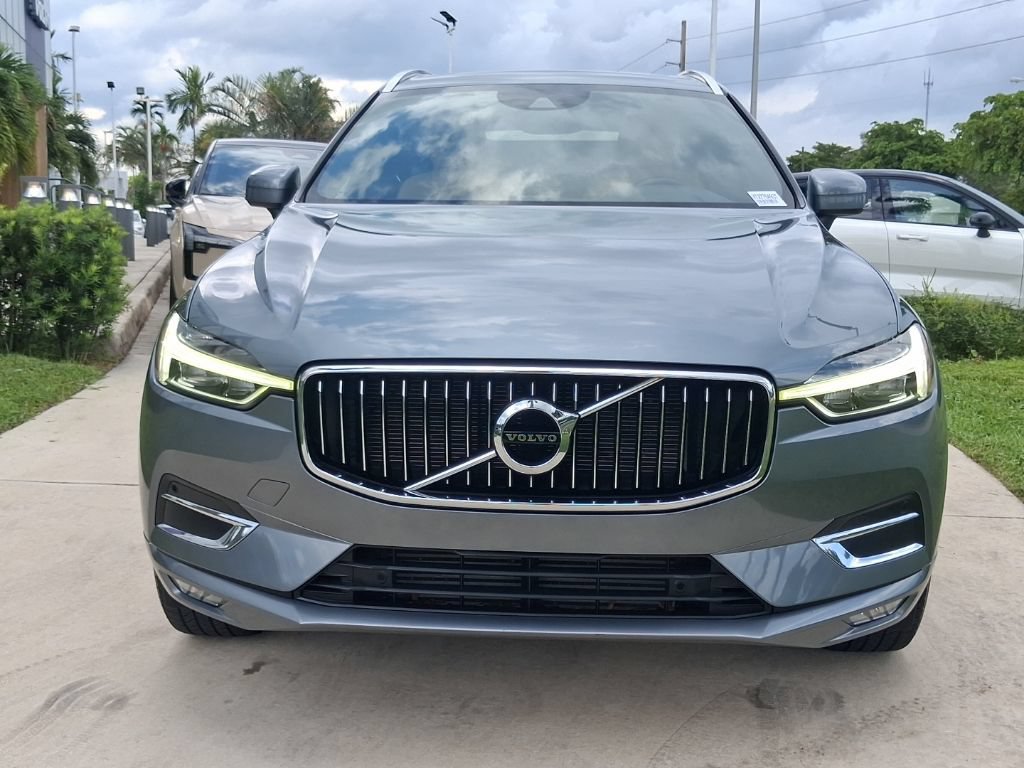 Used 2020 Volvo XC60 T5 Inscription FWD image 2