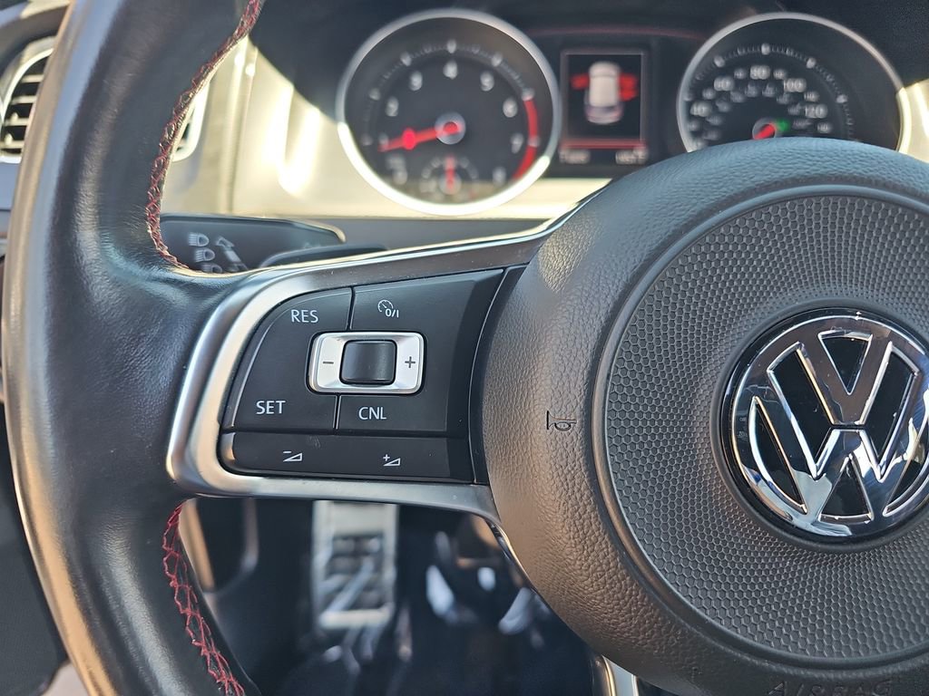 Used 2017 Volkswagen GTI Sport FWD image 23