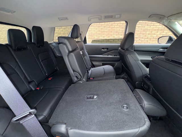 New 2026 Nissan Pathfinder SL AWD/4WD image 22