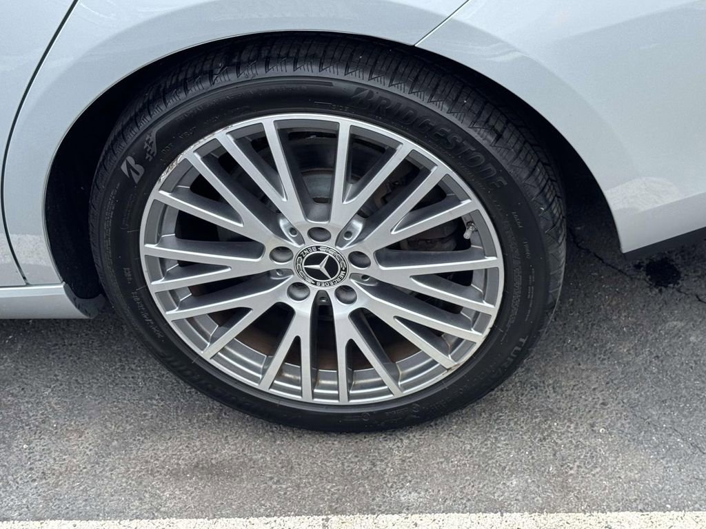 Used 2021 Mercedes-Benz CLA 250 4MATIC image 6