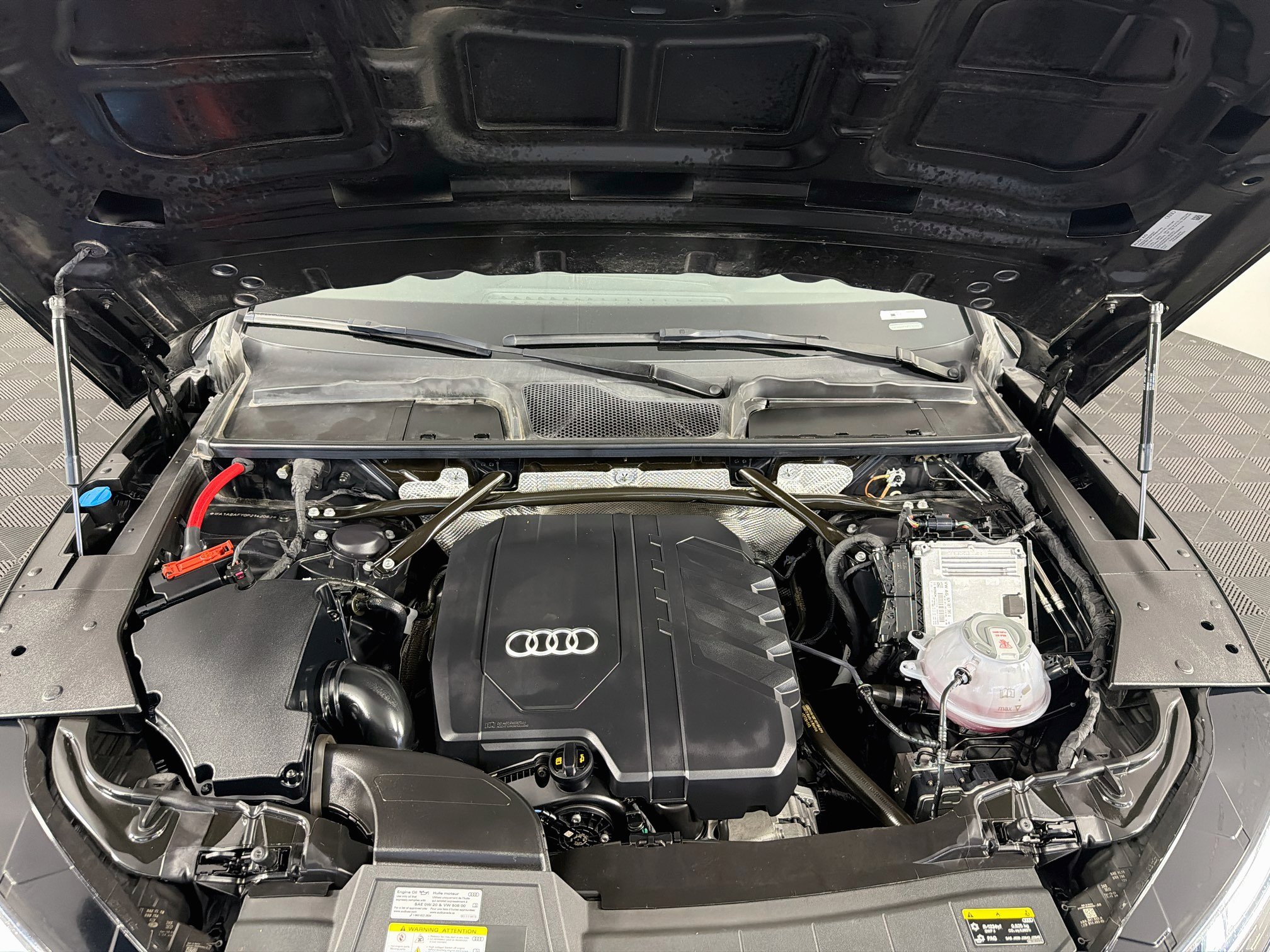 Used 2023 Audi Q5 2.0T Premium w/ Convenience Package AWD/4WD image 36