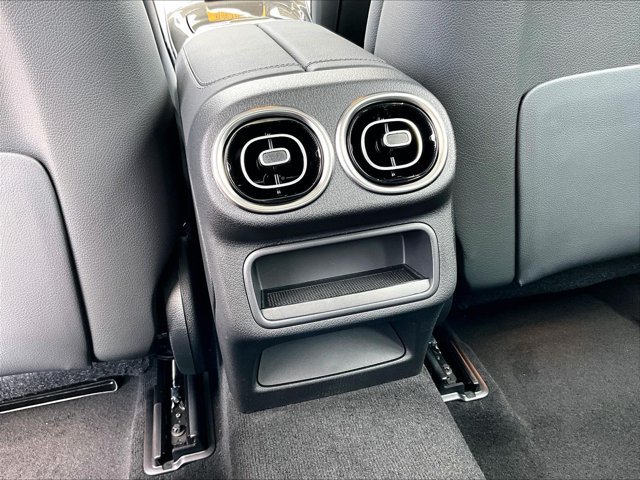 New 2026 Mercedes-Benz GLC 43 AMG 4MATIC image 19