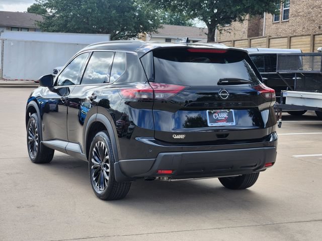 Used 2026 Nissan Rogue Dark Armor FWD image 3
