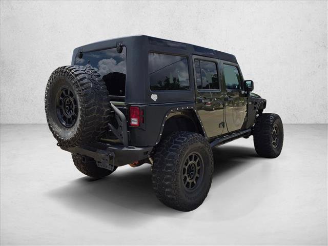 Used 2015 Jeep Wrangler Unlimited Rubicon w/ Connectivity Group AWD/4WD image 5