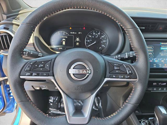 Used 2023 Nissan Kicks SR FWD image 13