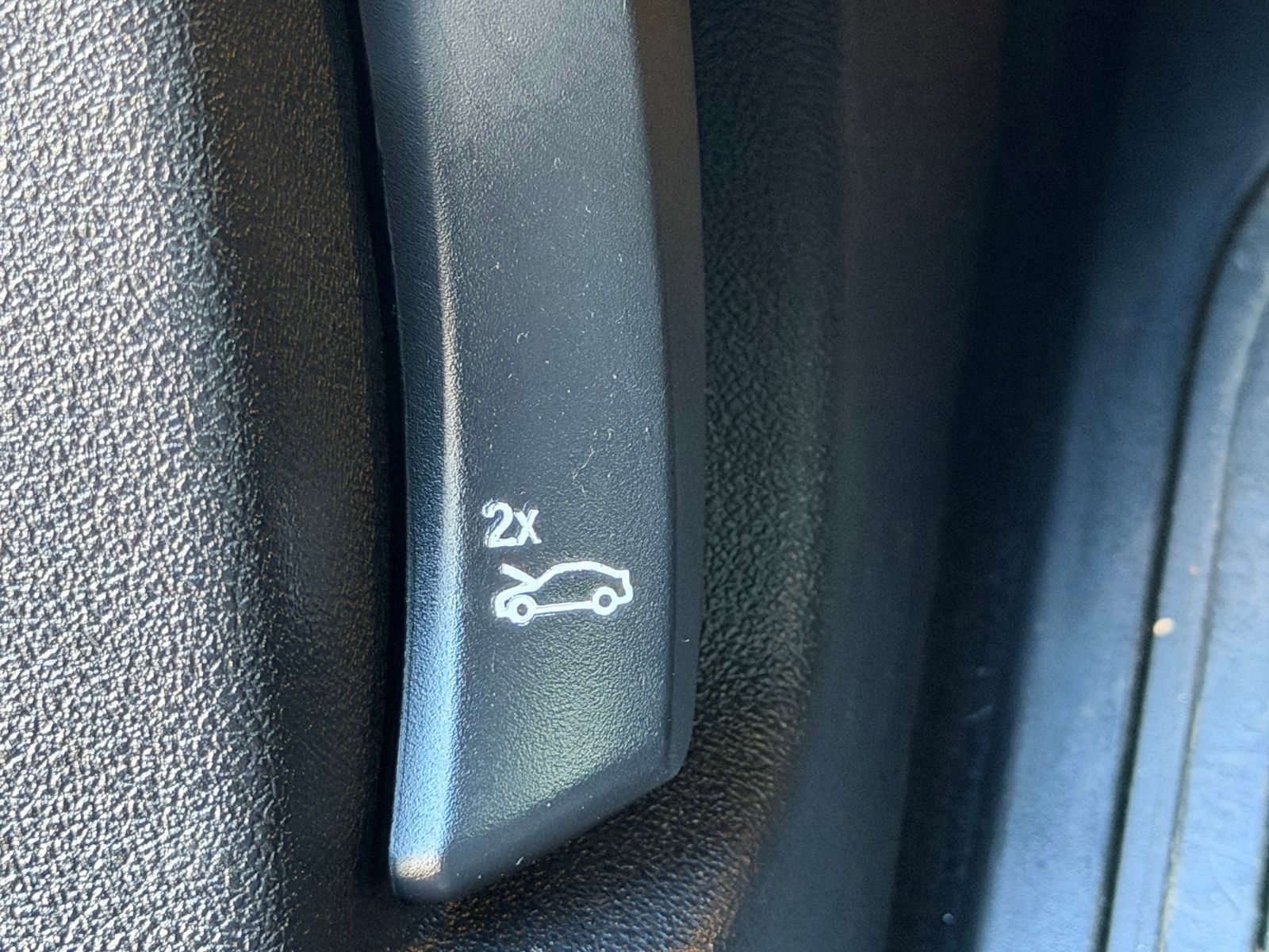 Used 2023 BMW X5 xDrive45e image 22