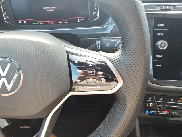 Used 2022 Volkswagen Tiguan SEL R-Line image 22
