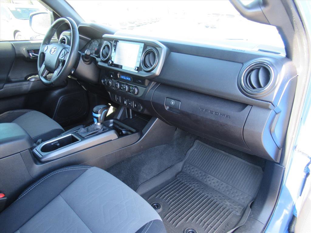 Used 2021 Toyota Tacoma TRD Sport image 14