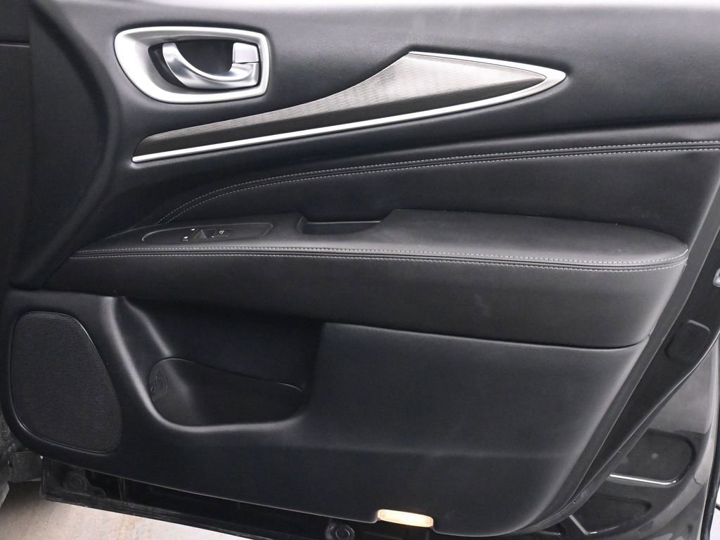 Used 2020 INFINITI QX60 Pure image 20
