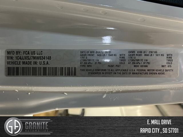 Used 2021 Jeep Wrangler Unlimited Rubicon w/ Dual Top Group image 29
