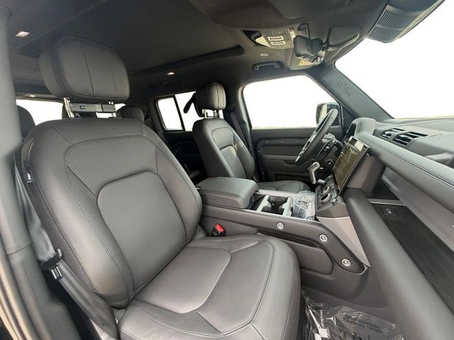 New 2026 Land Rover Defender 130 V8 AWD/4WD image 16