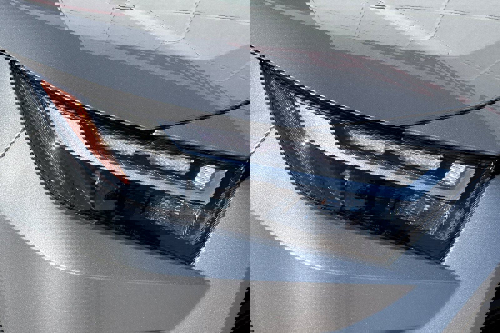 New 2025 Toyota RAV4 XLE image 29