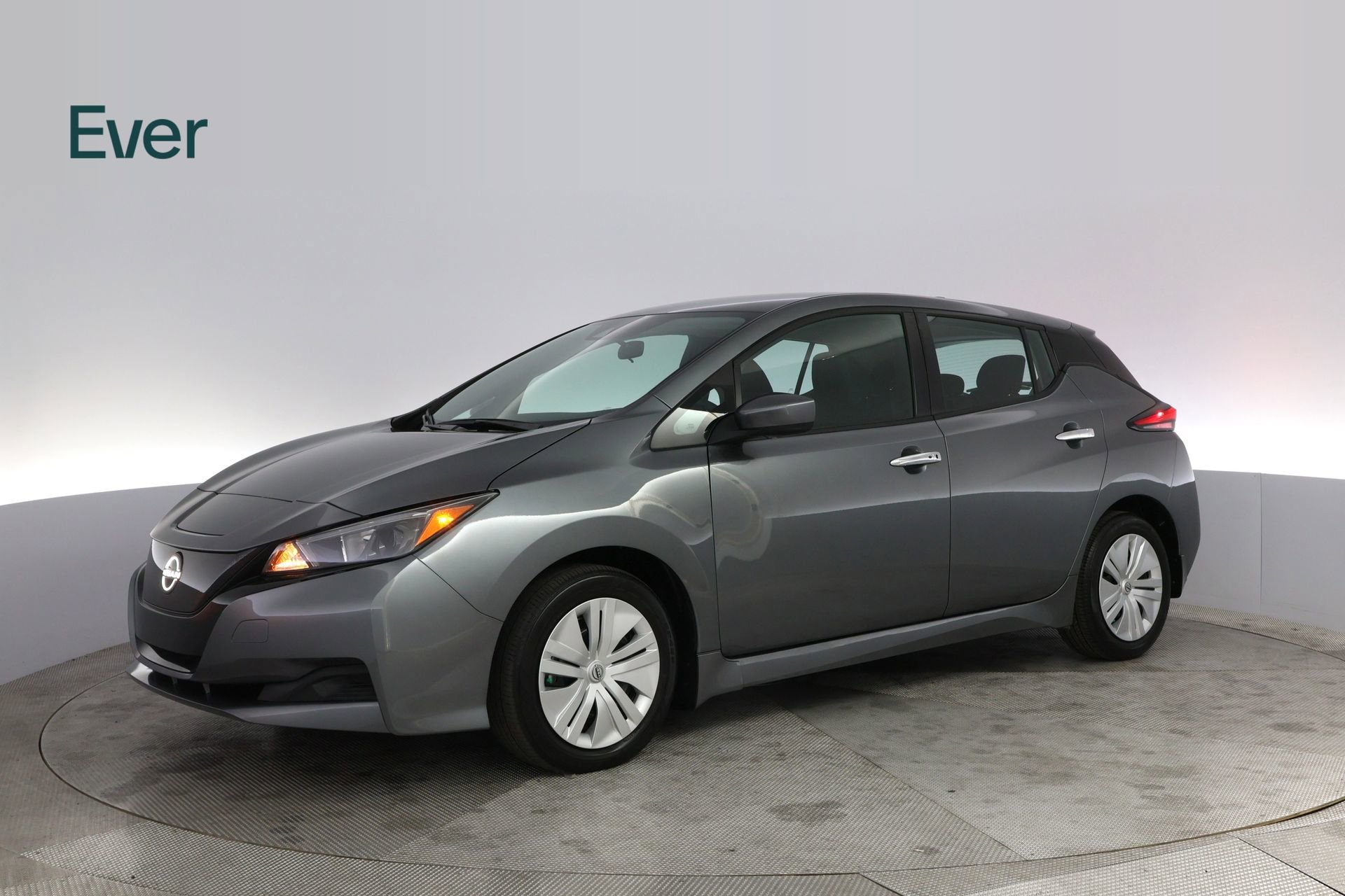 Used 2025 Nissan Leaf S FWD image 18