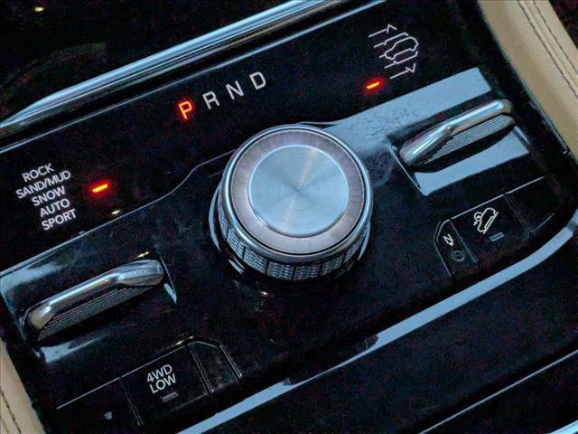 Used 2022 Jeep Grand Cherokee Summit image 12