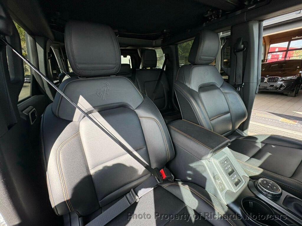Used 2024 Ford Bronco Badlands image 23