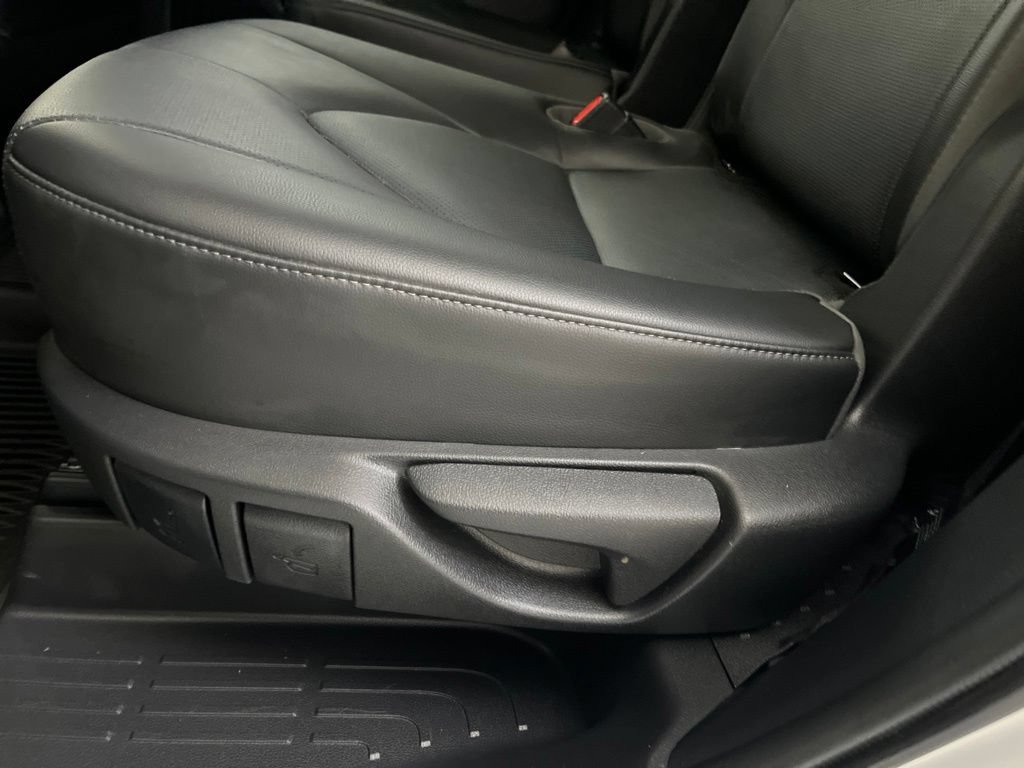Used 2020 Toyota Highlander Limited AWD/4WD image 55