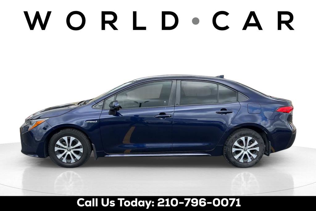 Used 2020 Toyota Corolla LE image 3