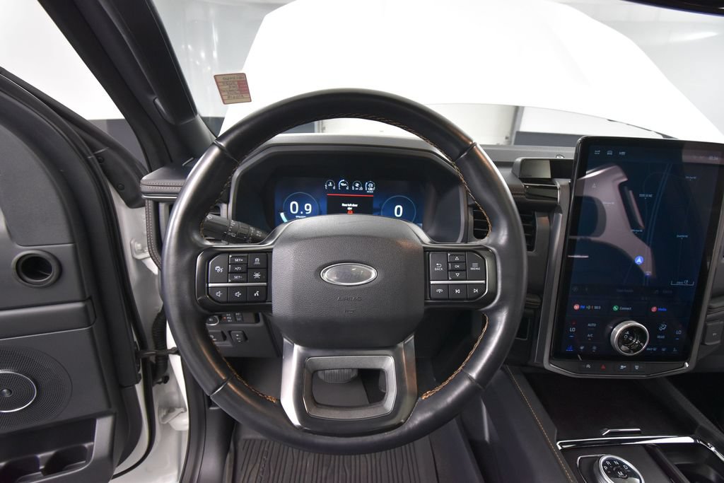 Used 2024 Ford Expedition Platinum AWD/4WD image 25