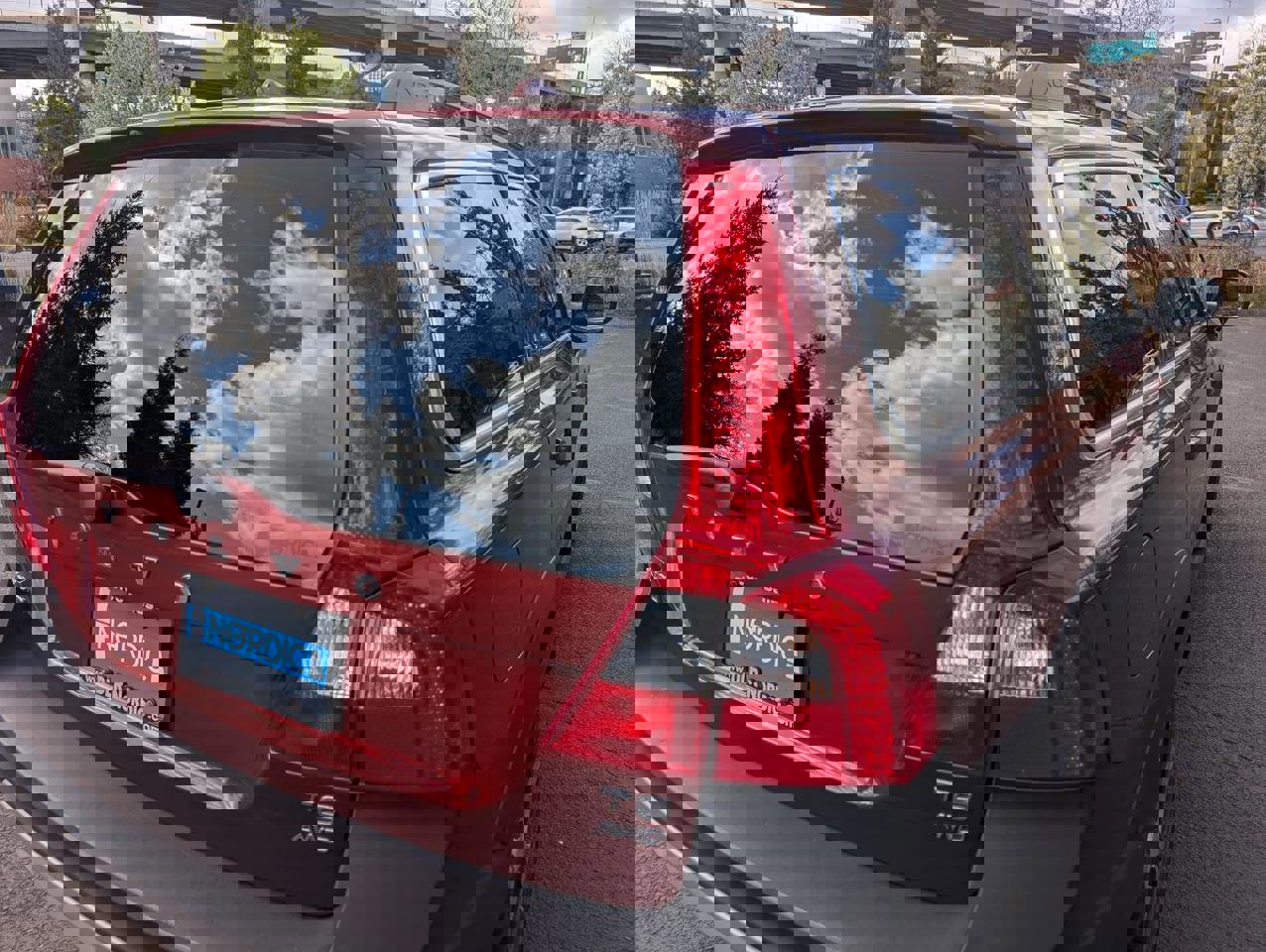 Used 2012 Volvo XC70 T6 Platinum image 24