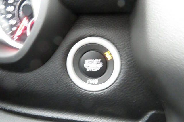 Used 2026 RAM 1500 Laramie w/ Off Road Group AWD/4WD image 25