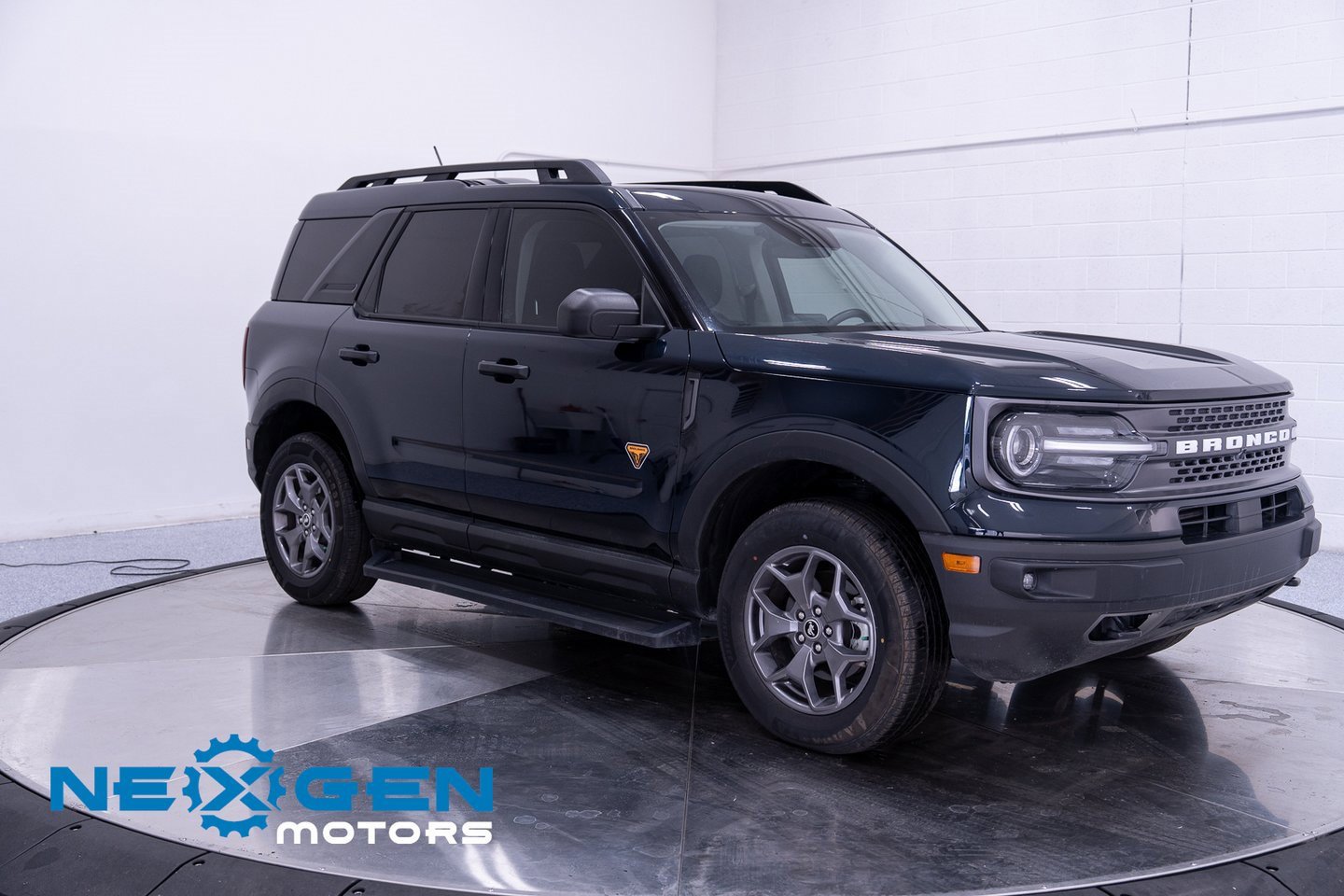 Used 2023 Ford Bronco Sport Badlands image 1