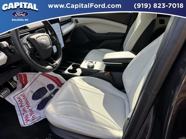 Used 2021 Ford Mustang Mach-E Premium RWD image 19
