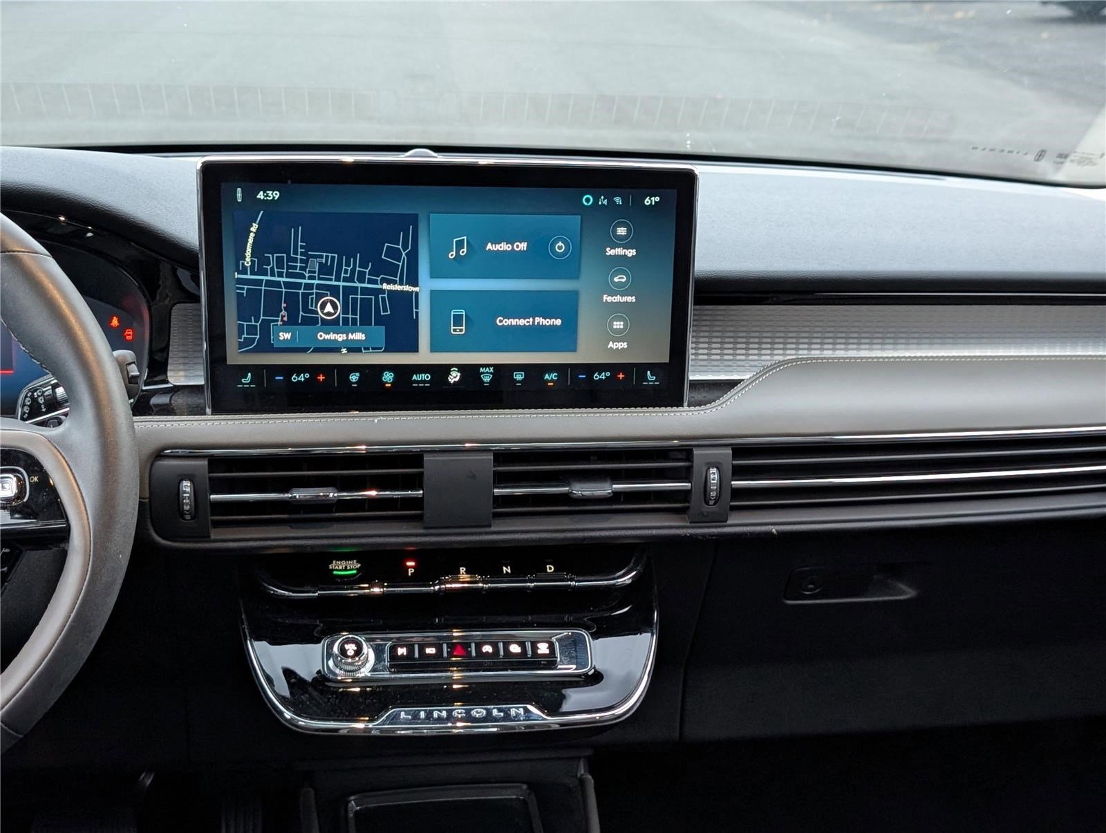 Used 2023 Lincoln Corsair AWD w/ Equipment Group 101A image 16