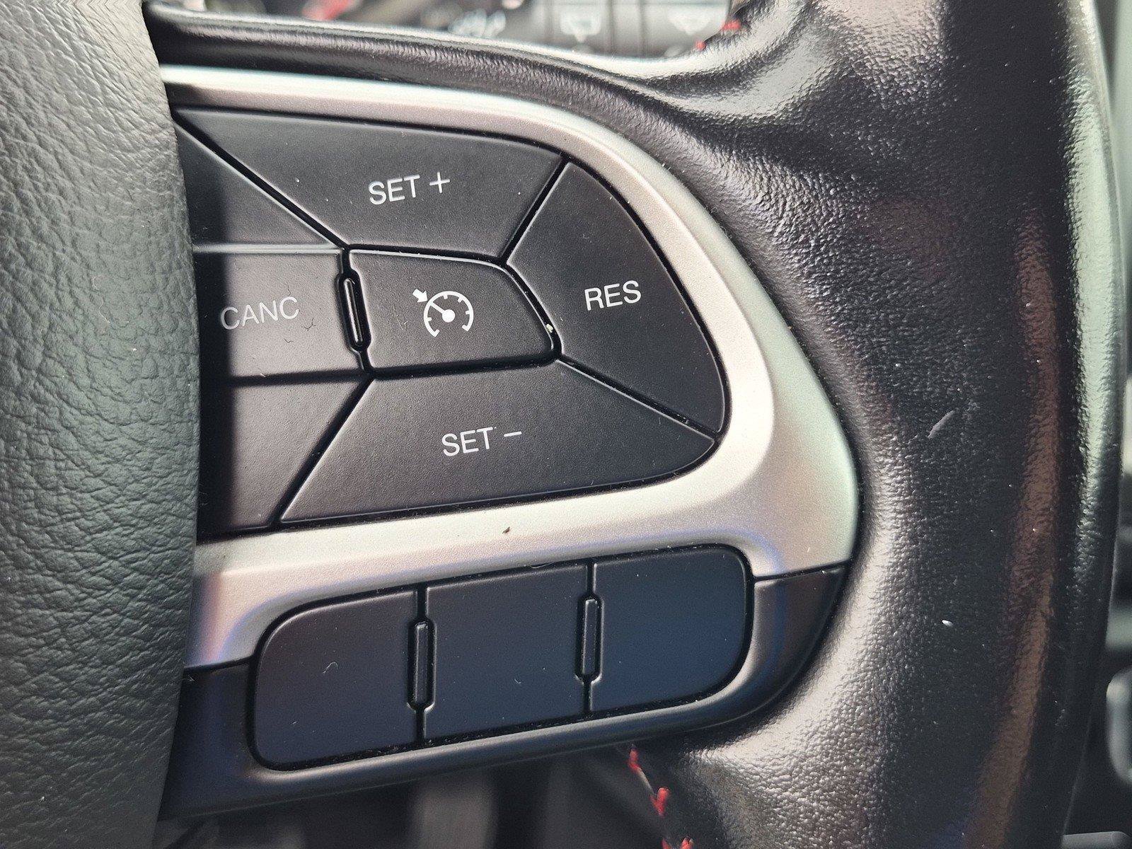 Used 2020 Jeep Compass Trailhawk AWD/4WD image 23